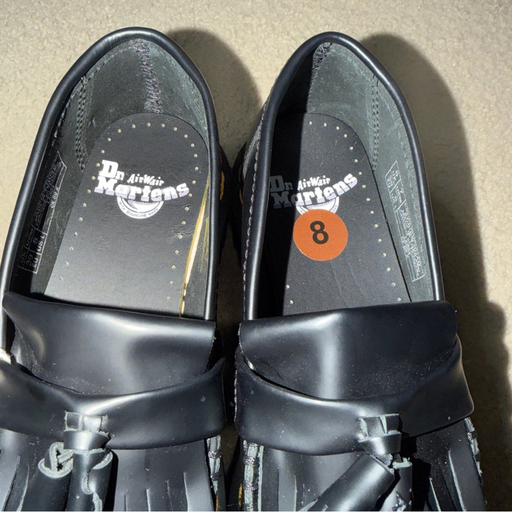 Black Tassel Platform Loafers - Picture 4 of 10